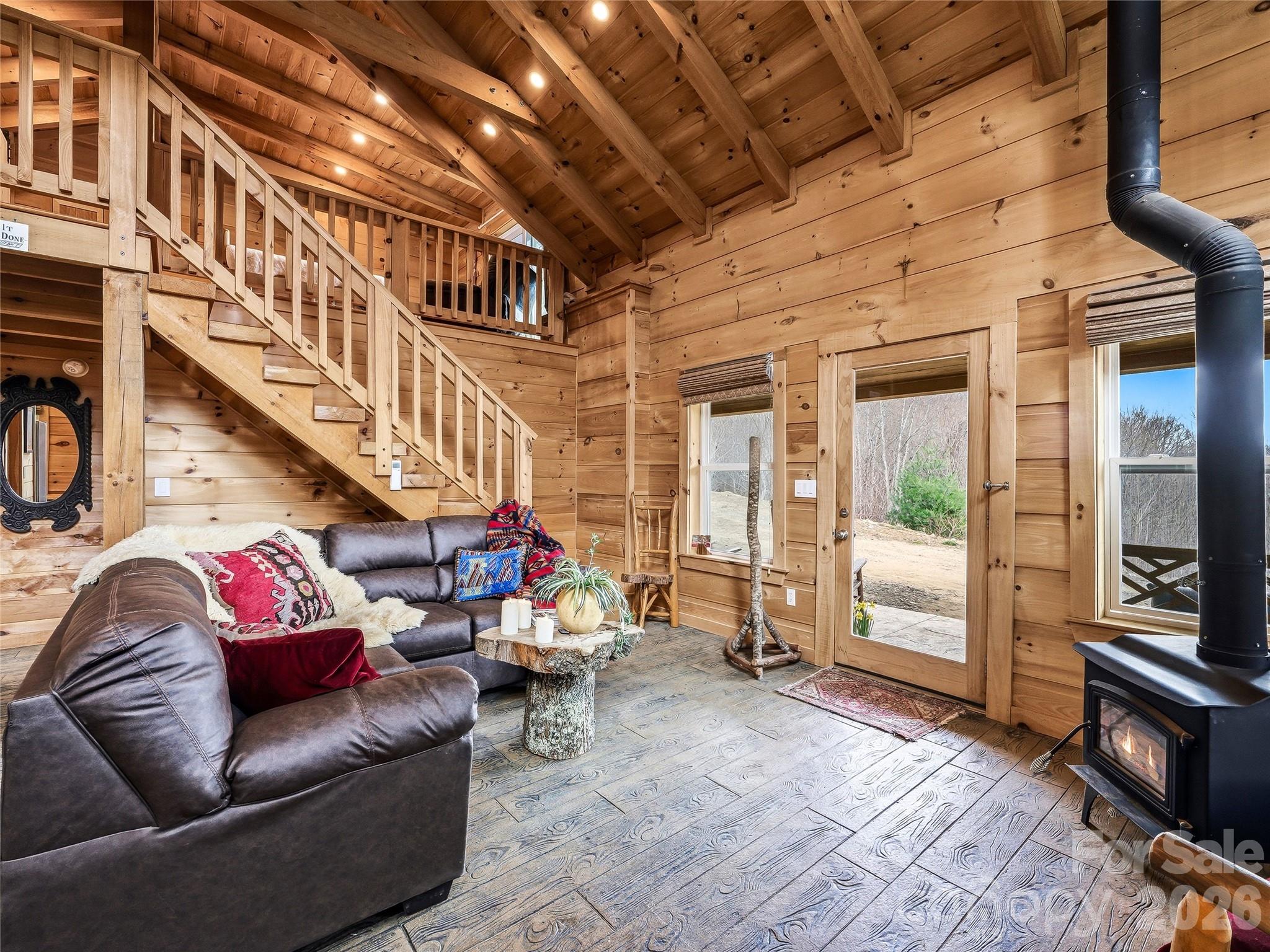 131 White Oak Way Hot Springs NC 28743