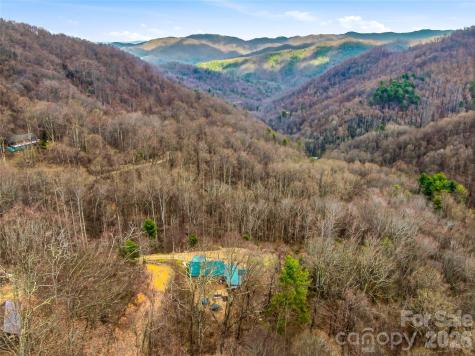 131 White Oak Way Hot Springs NC 28743