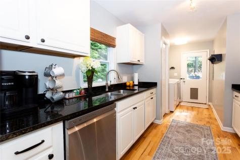 608 Hiawassee Avenue Black Mountain NC 28711