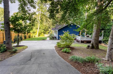 608 Hiawassee Avenue Black Mountain NC 28711