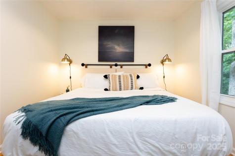 608 Hiawassee Avenue Black Mountain NC 28711