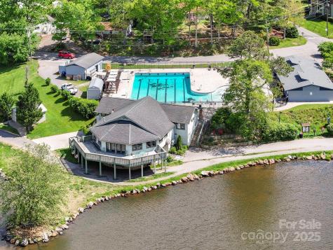 608 Hiawassee Avenue Black Mountain NC 28711
