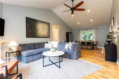 608 Hiawassee Avenue Black Mountain NC 28711