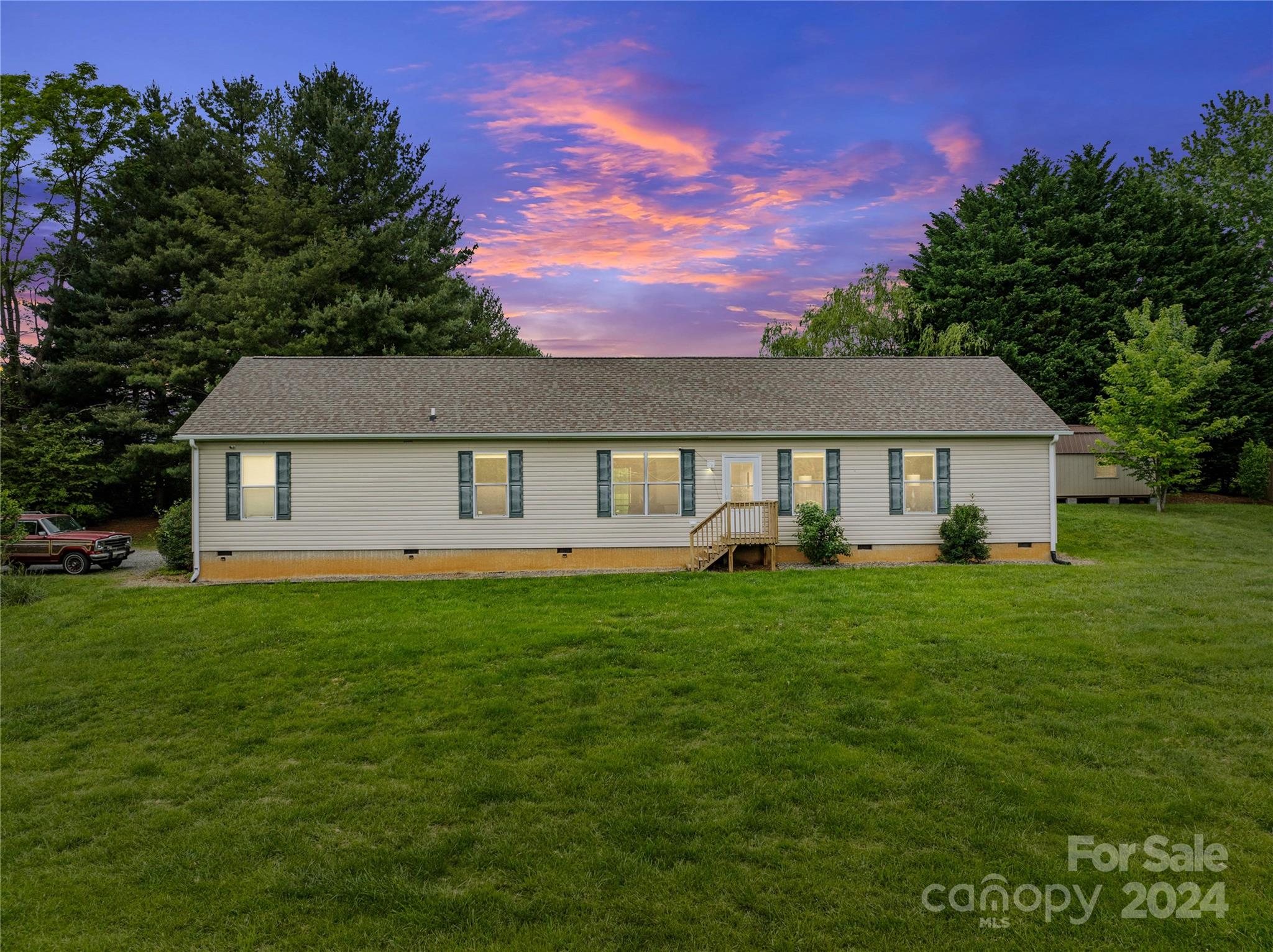 9 Cedar Hill Road Asheville NC 28806