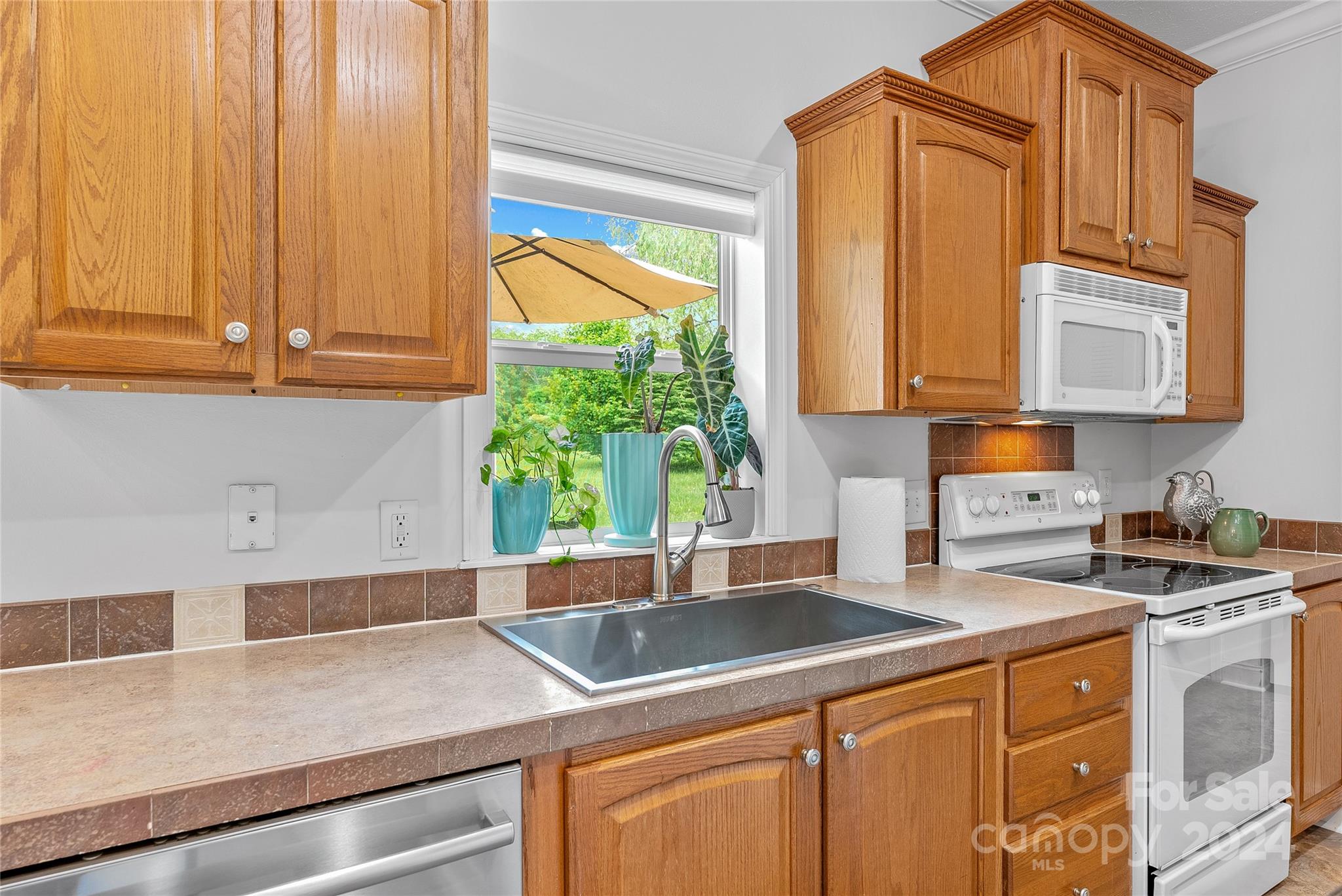 9 Cedar Hill Road Asheville NC 28806
