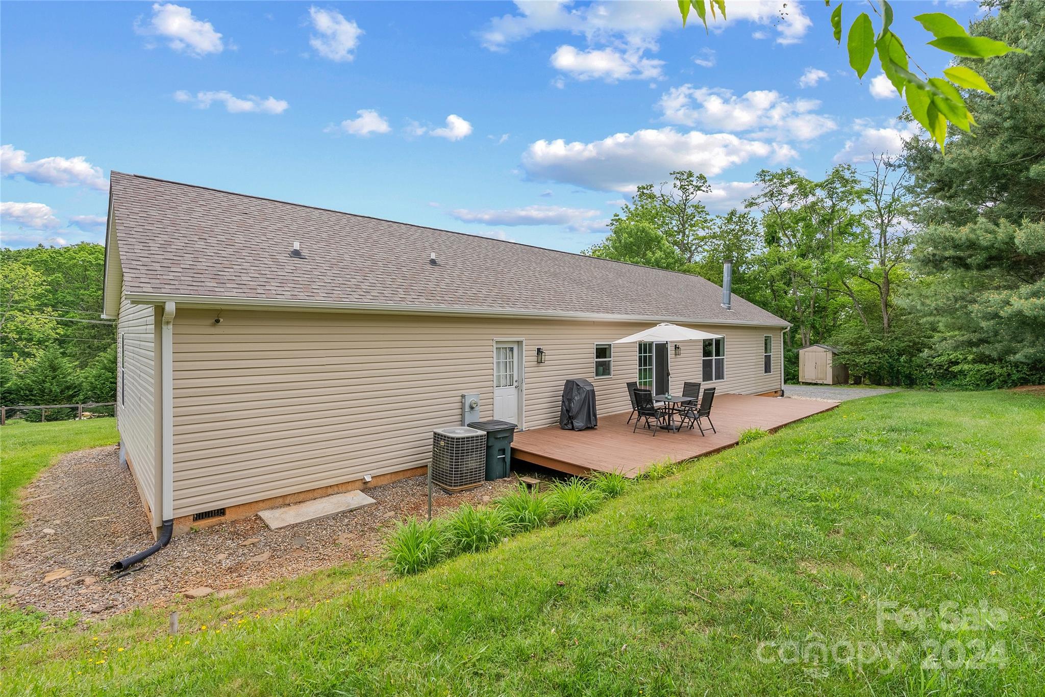 9 Cedar Hill Road Asheville NC 28806