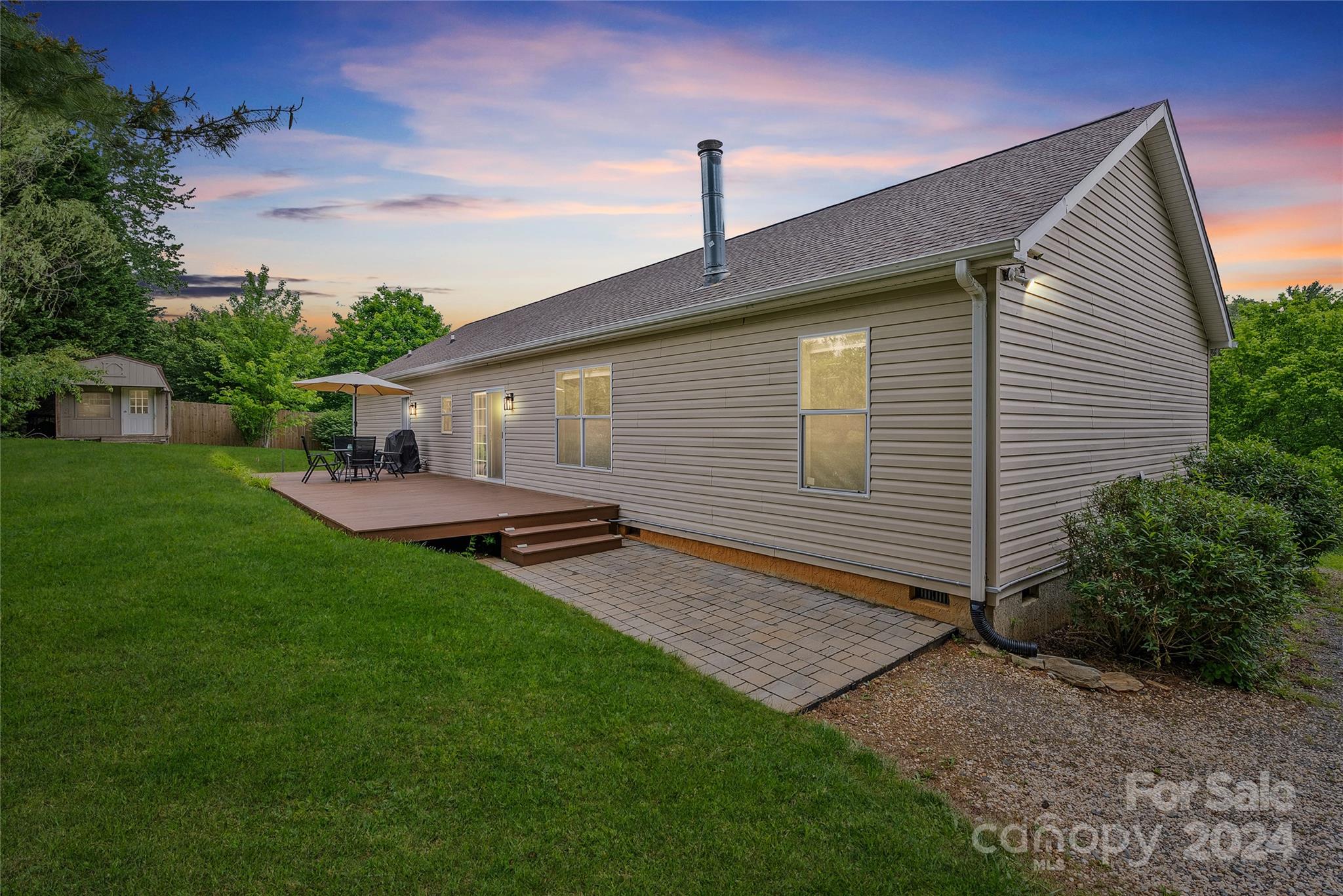 9 Cedar Hill Road Asheville NC 28806