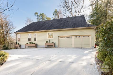 52 Bethel Drive Black Mountain NC 28711
