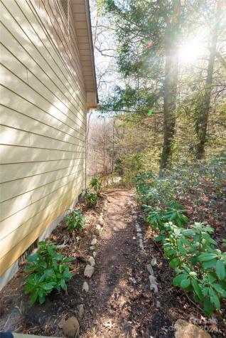 52 Bethel Drive Black Mountain NC 28711