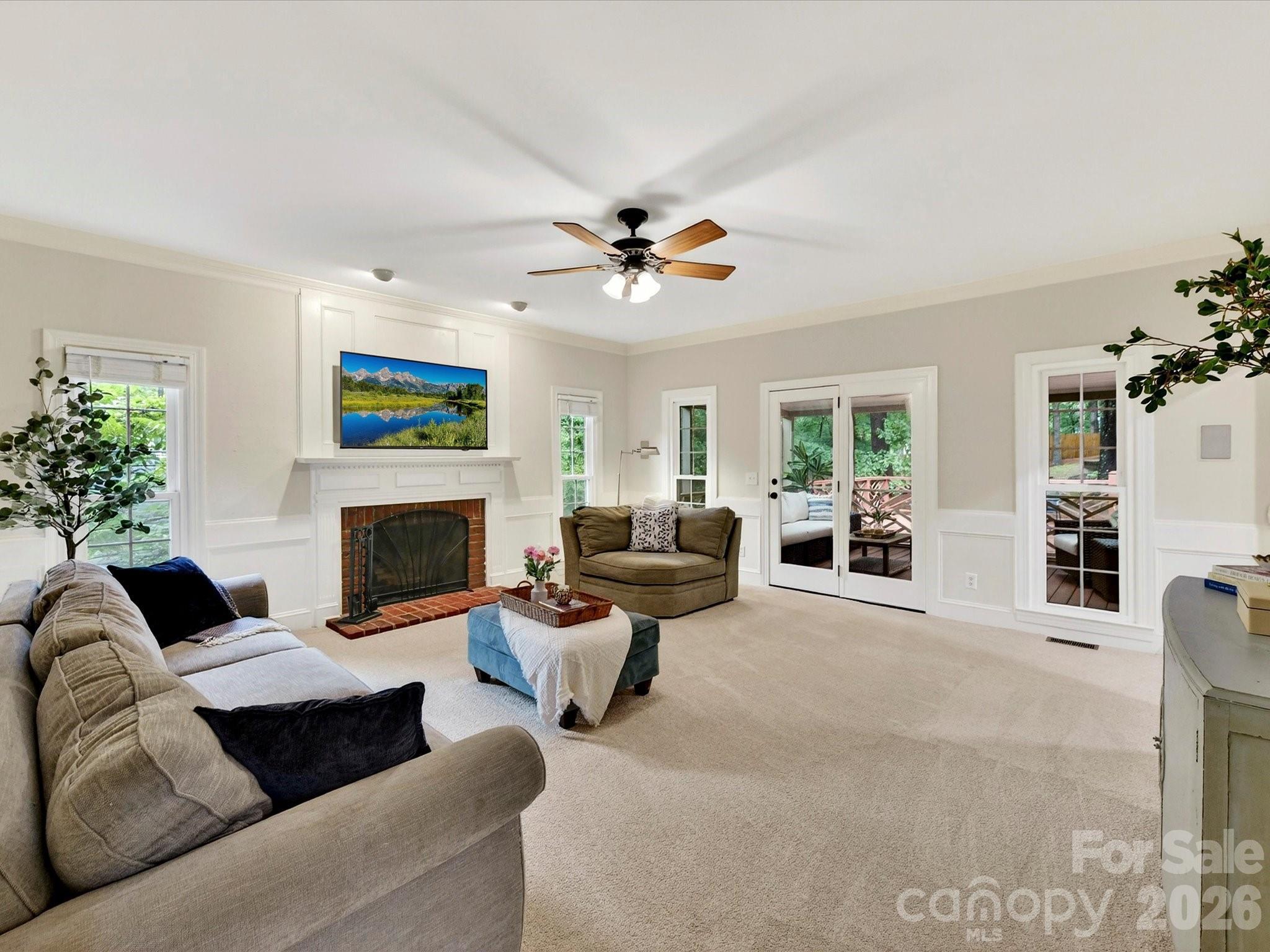 10341 Avondale Avenue Charlotte NC 28210
