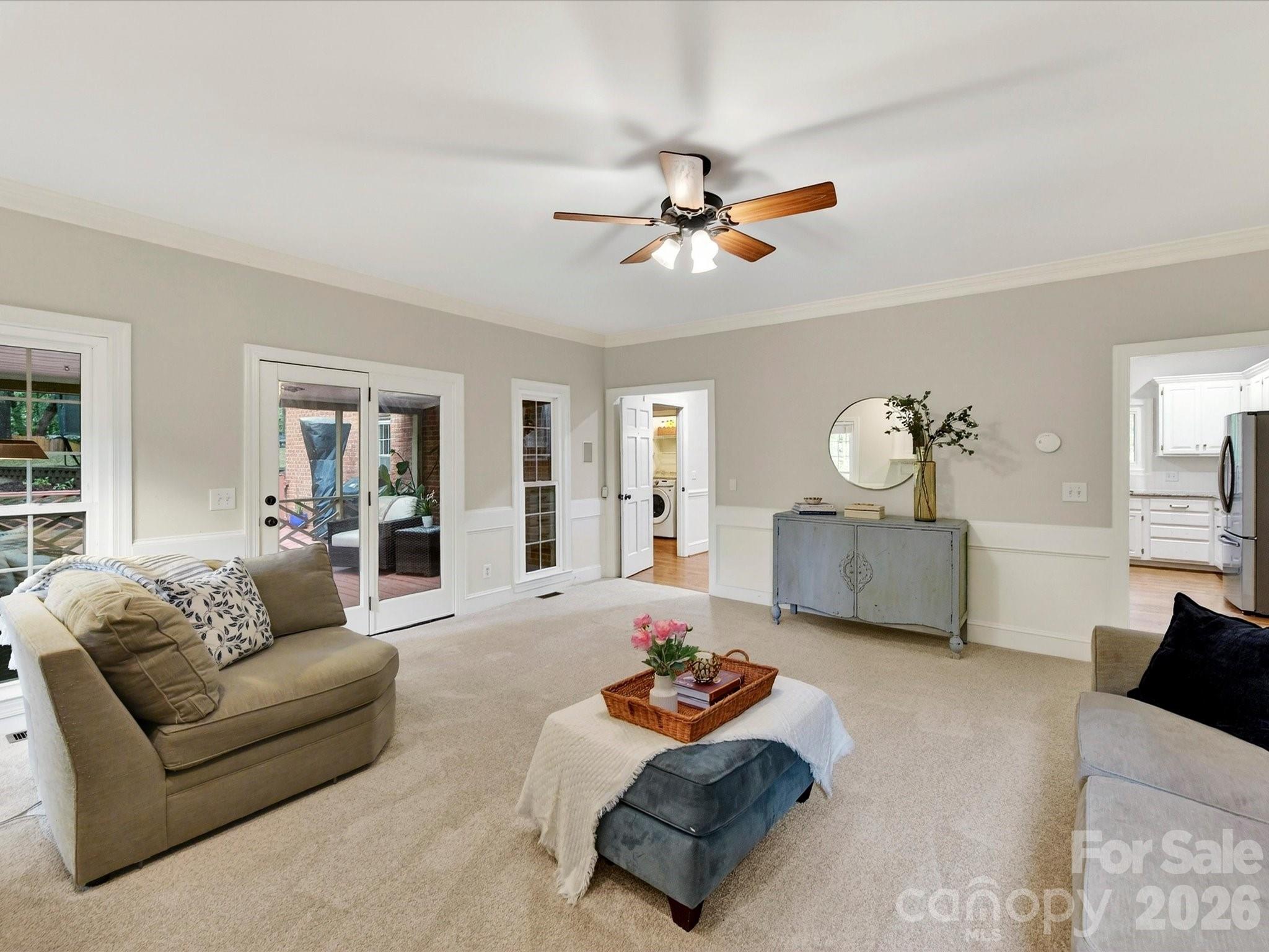 10341 Avondale Avenue Charlotte NC 28210