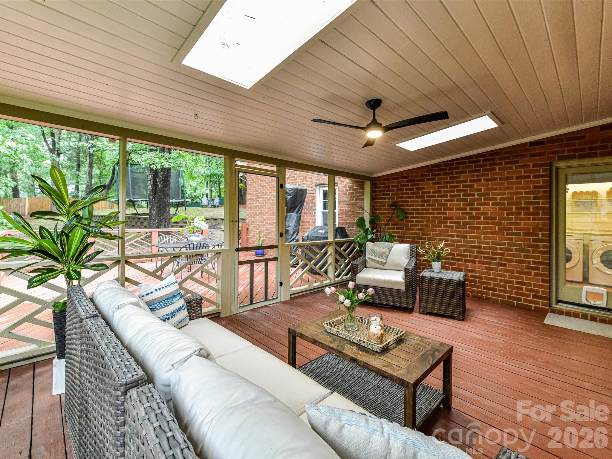 10341 Avondale Avenue Charlotte NC 28210