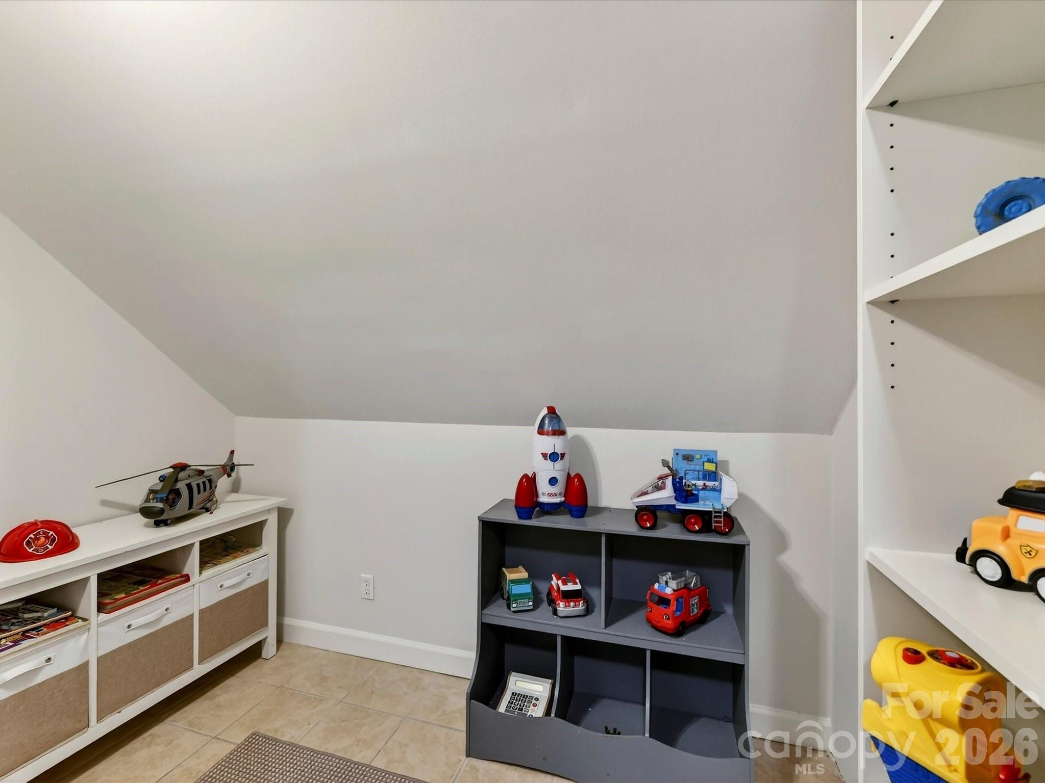 10341 Avondale Avenue Charlotte NC 28210
