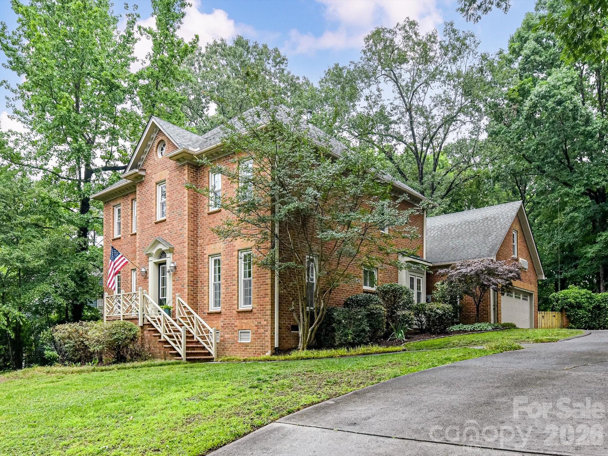10341 Avondale Avenue Charlotte NC 28210