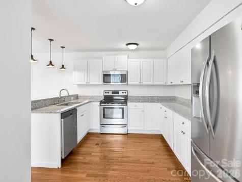 15 Forest Run Drive Asheville NC 28803