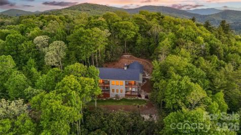 3434 Old Jonas Ridge Road Newland NC 28657