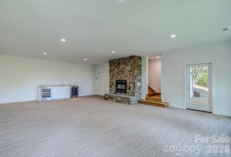 3434 Old Jonas Ridge Road Newland NC 28657