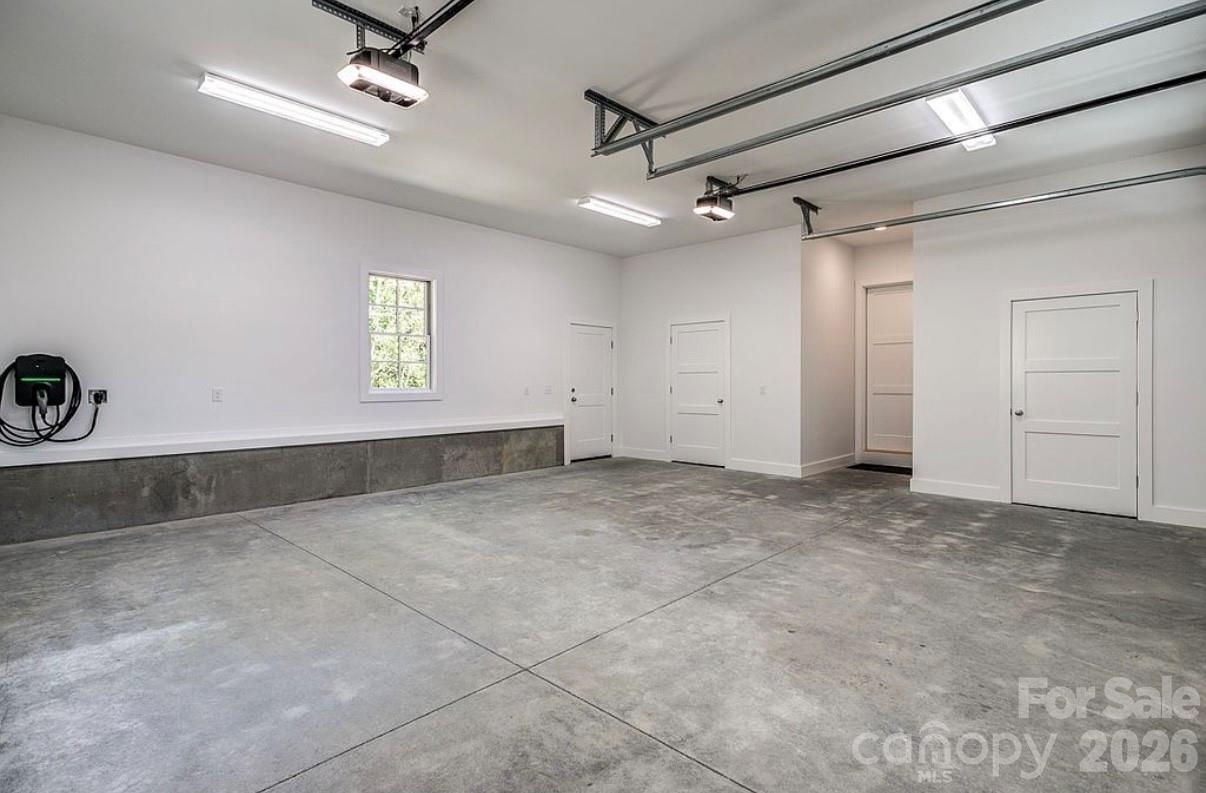 3434 Old Jonas Ridge Road Newland NC 28657
