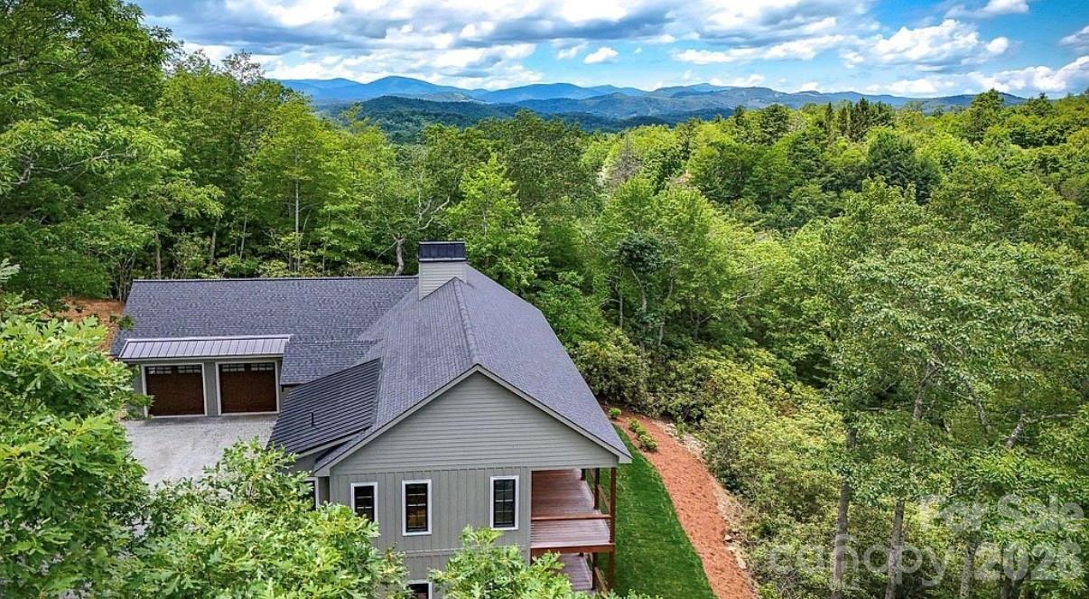 3434 Old Jonas Ridge Road Newland NC 28657