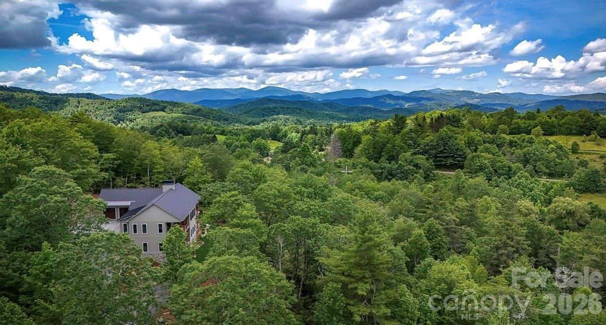 3434 Old Jonas Ridge Road Newland NC 28657