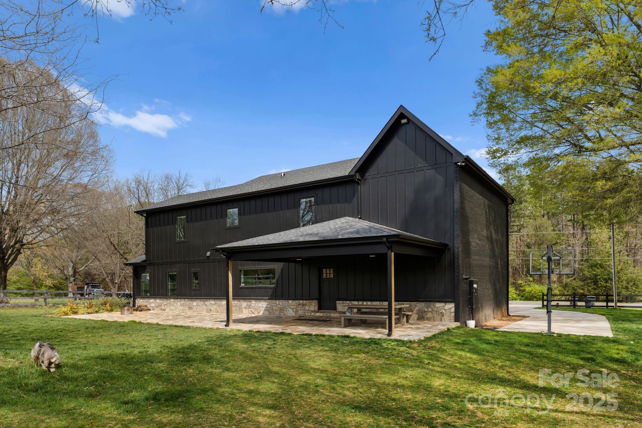 1575 Shinnville Road Cleveland NC 27013