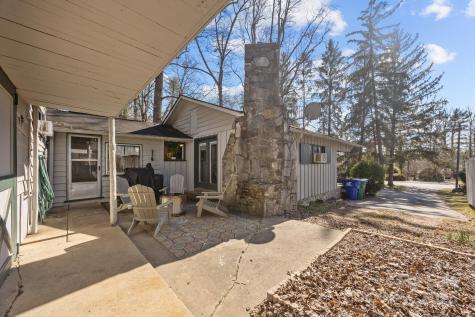 215 Cedar Lane Arden NC 28704