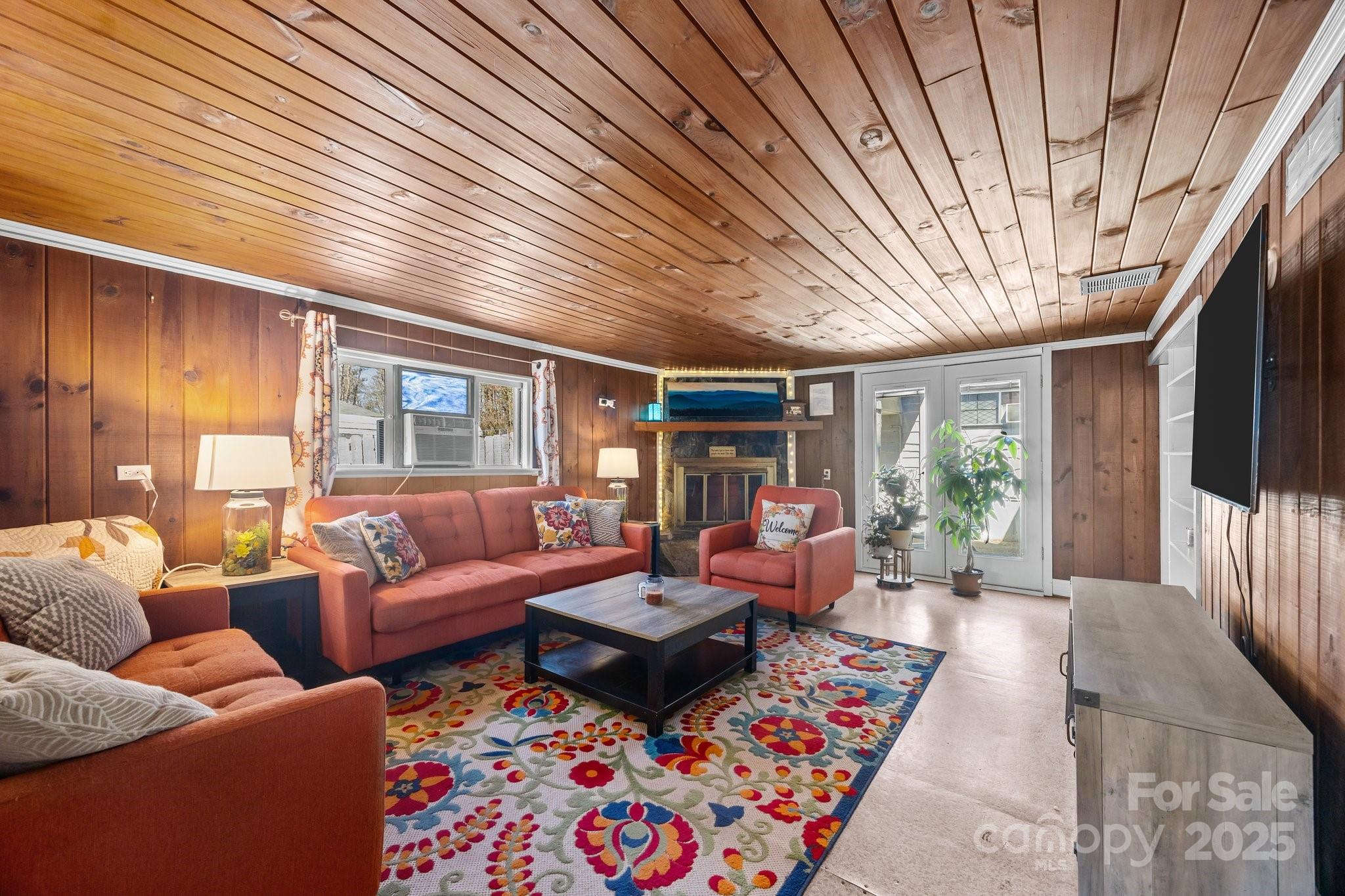 215 Cedar Lane Arden NC 28704