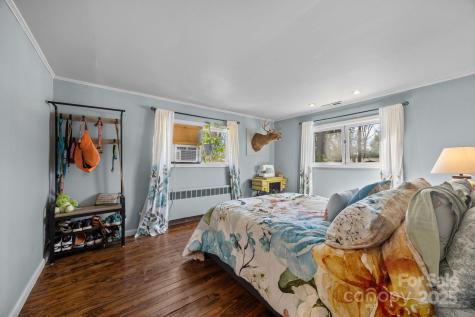 215 Cedar Lane Arden NC 28704