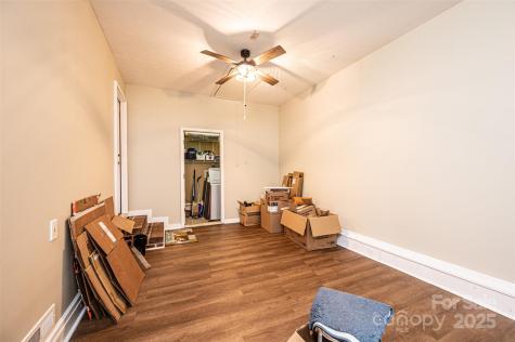 1324 39th Street SW Hickory NC 28602