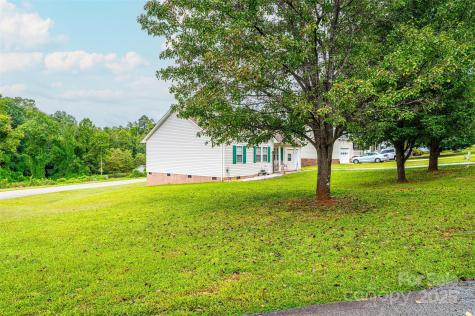 1324 39th Street SW Hickory NC 28602
