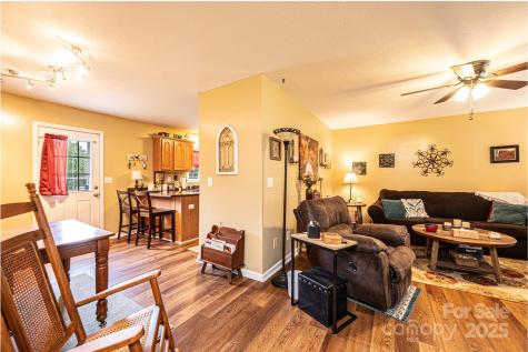 1324 39th Street SW Hickory NC 28602