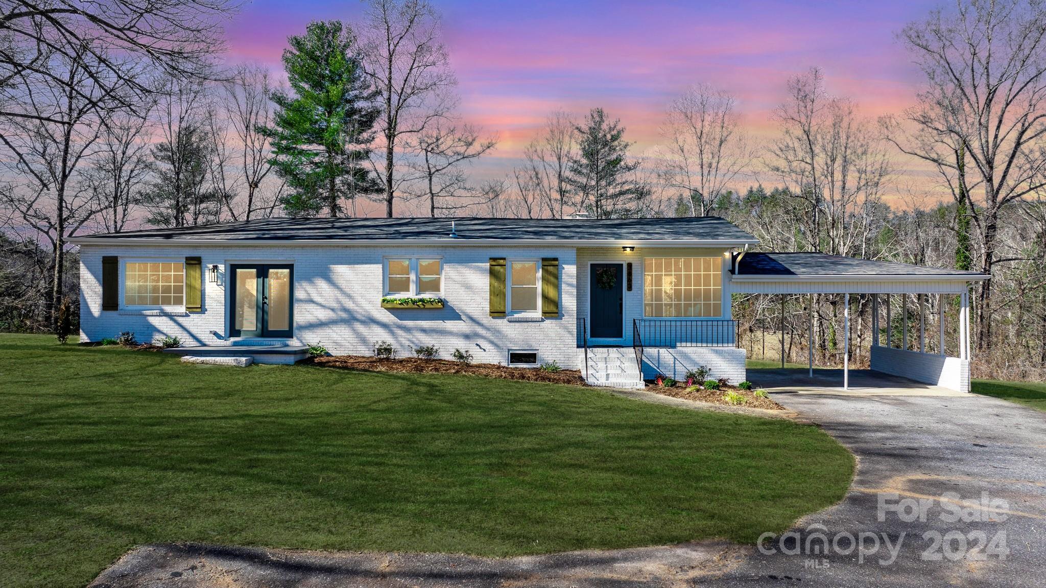 3863 River Road Morganton NC 28655