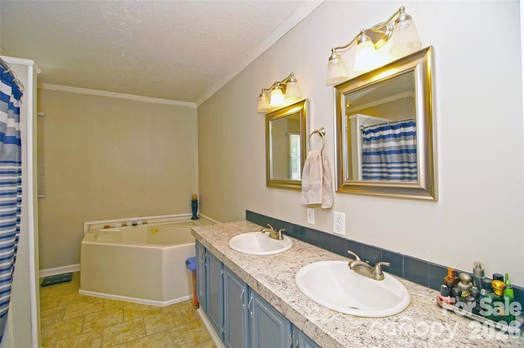 7010 Executive Circle Denver NC 28037