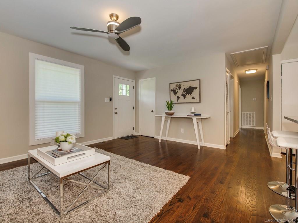 1722 Gemway Drive Charlotte NC 28216