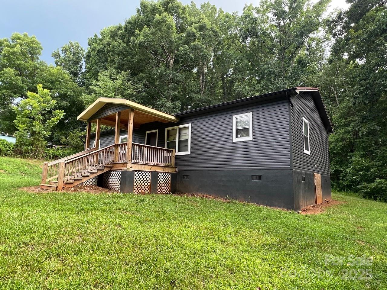 6581 Emerald Isle Drive Sherrills Ford NC 28673