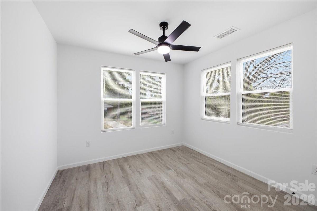1413 Hateras Avenue Charlotte NC 28216