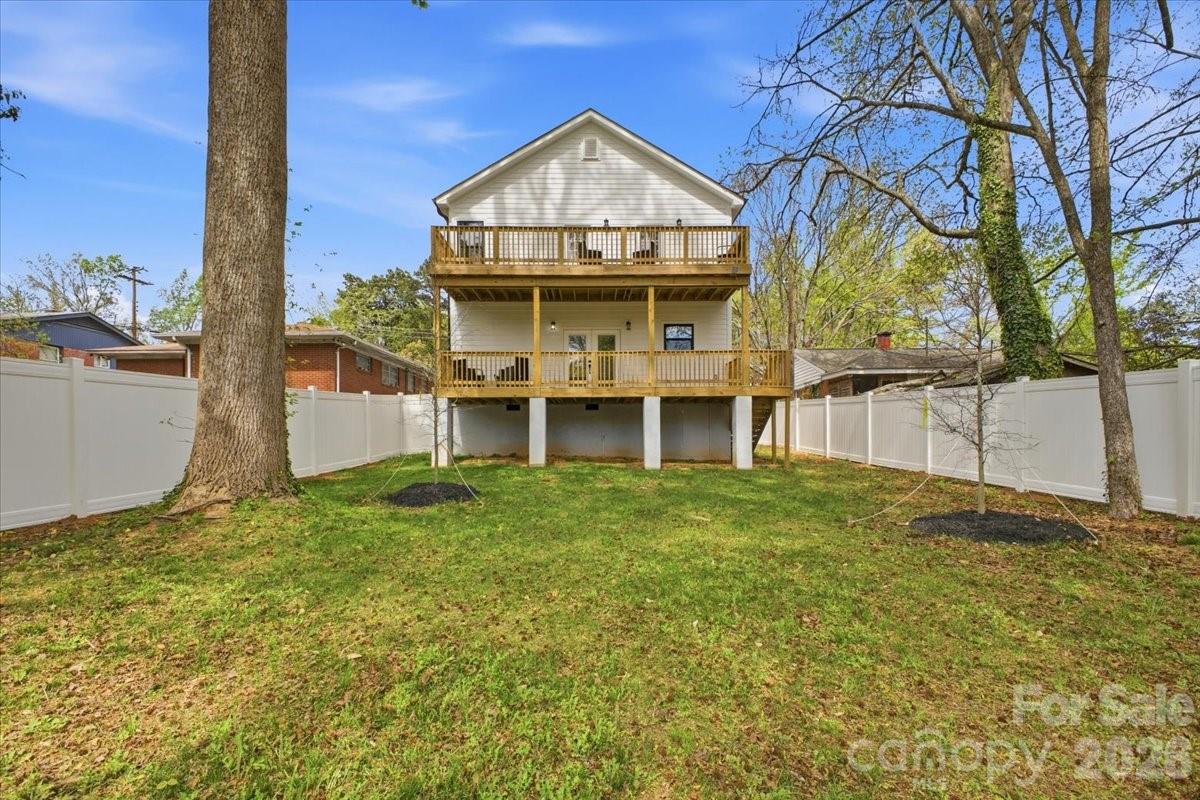 1413 Hateras Avenue Charlotte NC 28216