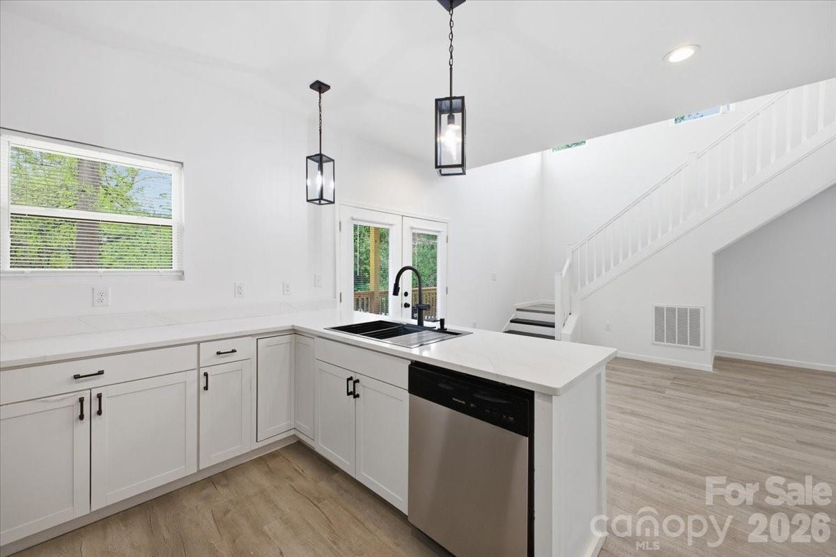 1413 Hateras Avenue Charlotte NC 28216