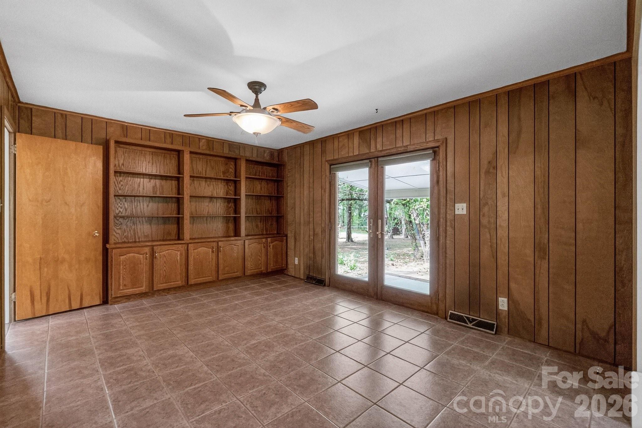 710 Twin Oaks Road Davidson NC 28036