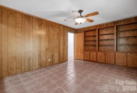 710 Twin Oaks Road Davidson NC 28036