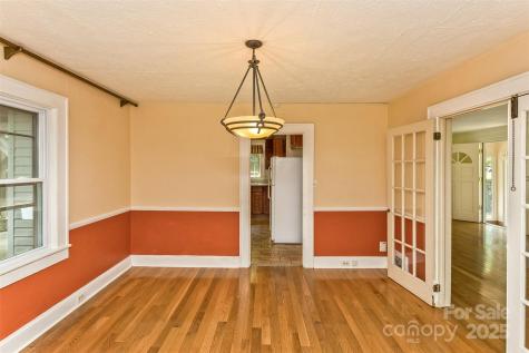 20 Kenilwood Place Asheville NC 28803