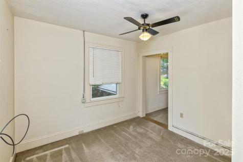 20 Kenilwood Place Asheville NC 28803