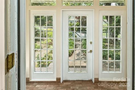 20 Kenilwood Place Asheville NC 28803