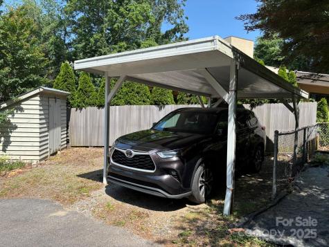 20 Kenilwood Place Asheville NC 28803