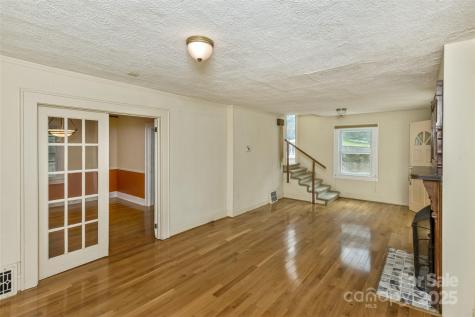 20 Kenilwood Place Asheville NC 28803