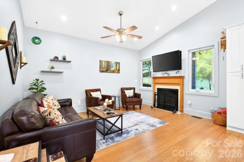 21 Kylie Grace Lane Candler NC 28715