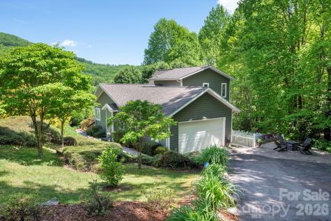 21 Kylie Grace Lane Candler NC 28715