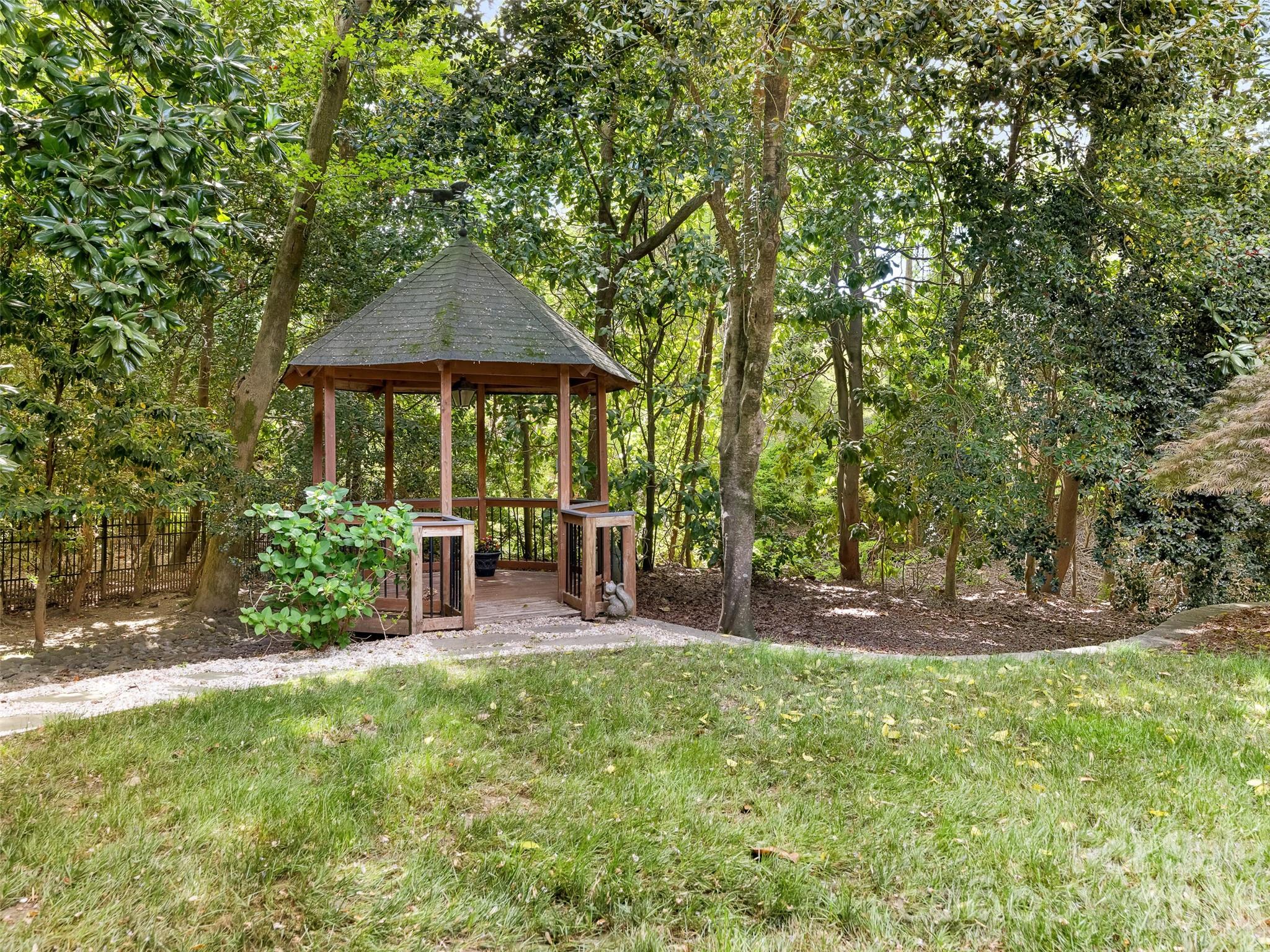 5239 Winding Brook Road Charlotte NC 28226
