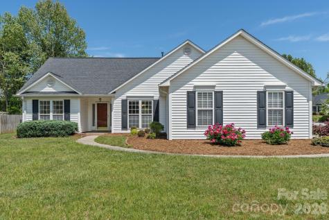446 Planters Creek Road Fletcher NC 28732
