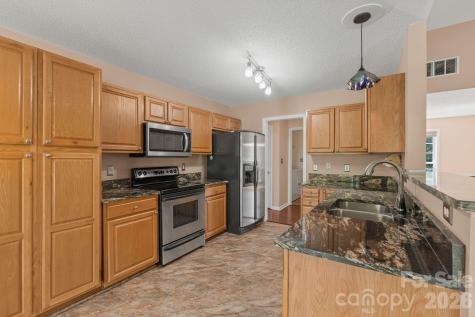 446 Planters Creek Road Fletcher NC 28732
